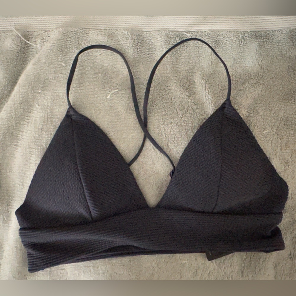 Padded Triangle Ribbed Bikini Top